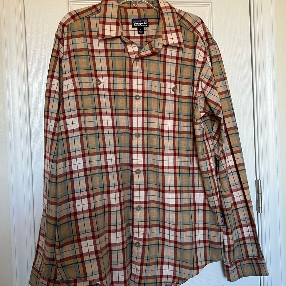 Patagonia Multicolor Plaid Button Down Shirt